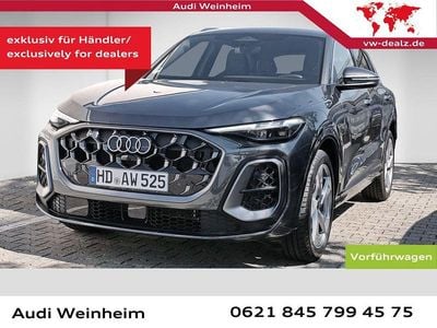 Grau Gebraucht 2025 Audi Q5 Sport SUV | 58.799 € (Superpreis)