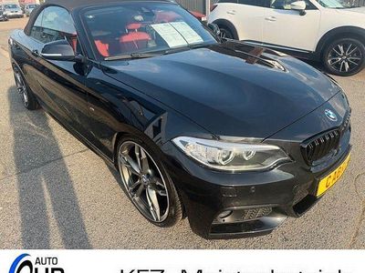 Gebraucht BMW 220 M Sport 190 PS (139 kW) 2015 Schwarz Cabrio