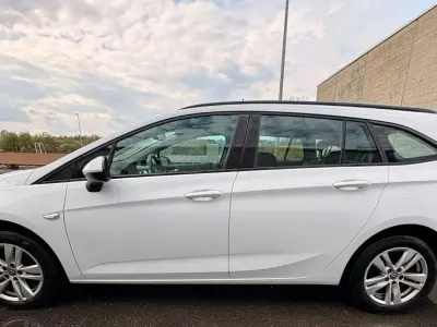 Używany Opel Astra Business 136 KM (100 kW) 2016 Biały Kombi