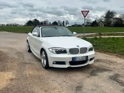Gebraucht BMW 118 Cabriolet Efficient Dynamics 143 PS (105 kW) 2013 Weiß Cabrio