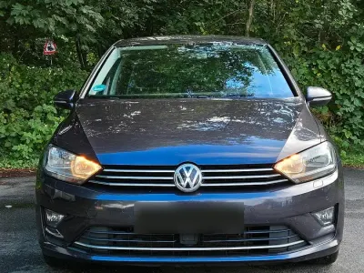Gebraucht VW Golf Sportsvan LOUNGE 105 PS (77 kW) 2016 Andere farben Van / Kleinbus