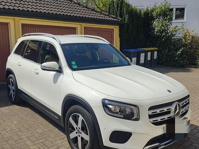 Usata Mercedes GLB180 136 CV (100 kW) 2022 Bianco SUV