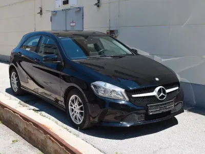 Gebraucht Mercedes A200 136 PS (100 kW) 2015 Schwarz Kleinwagen