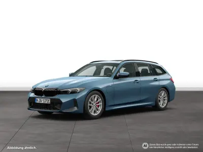 Gebraucht BMW 330e M Sport 292 PS (214 kW) 2025 Blau Kombi