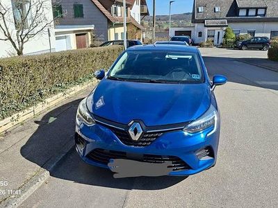 Usado Renault Clio V SE 90 HP (66 kW) 2021 Azul Sedan