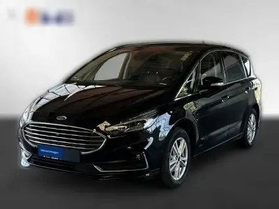 Gebraucht Ford S-MAX Titanium 190 PS (139 kW) 2022 Schwarz metallic Van / Kleinbus
