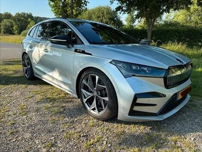 Silber Gebraucht 2023 Skoda Enyaq iV RS SUV | 35.500 € (Guter Preis)
