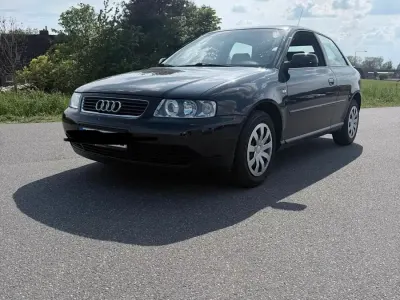 Brugt Audi A3 104 HK (76 kW) 2000 Sort Hatchback