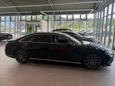 Ny Audi A8L Sport 462 HK (339 kW) 2026 Sort Sedan