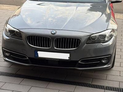 Usata BMW 520 Luxury Line 190 CV (139 kW) 2016 Grigio Station wagon