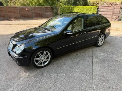 Gebraucht Mercedes C280 Elegance 231 PS (169 kW) 2007 Schwarz Kombi