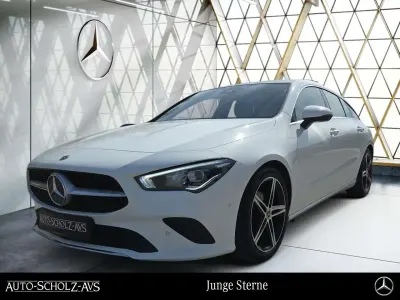 Begagnad Mercedes CLA180 Shooting Brake Progressive 136 HK (100 kW) 2020 Vit Kombi