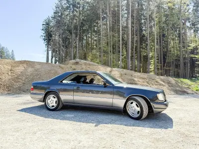 Gebraucht Mercedes E320 220 PS (161 kW) 1993 Schwarz Coupé