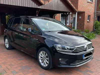 Gebraucht VW Golf Sportsvan LOUNGE 110 PS (80 kW) 2015 Schwarz Van / Kleinbus
