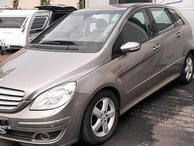 Mercedes B180