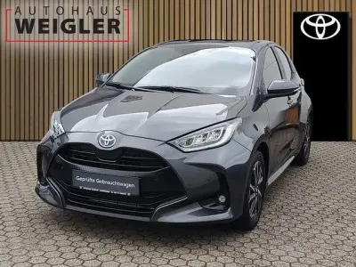 Gebraucht Toyota Yaris Team 116 PS (85 kW) 2024 Grau Kleinwagen