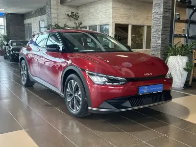 Gebraucht Kia EV6 125 kW (170 PS) 2023 Rot SUV