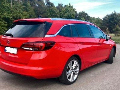 Rot Gebraucht 2019 Opel Astra Ultimate Kombi | 8.499 € (Guter Preis)