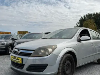 Gebraucht Opel Astra Edition 120 PS (88 kW) 2006 Silber Limousine