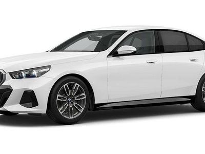 Nouă BMW 520 M Sport 2026 Alb Berlinǎ