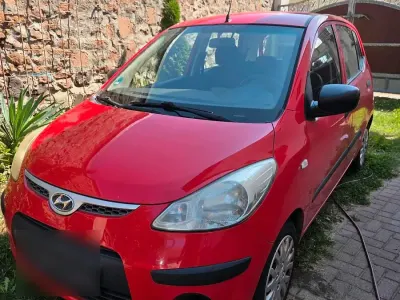 Gebraucht Hyundai i10 Edition+ 2009 Rot Kleinwagen
