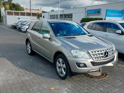 Mercedes ML320