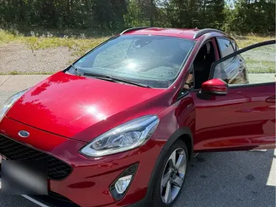 Gebraucht Ford Fiesta Active 125 PS (91 kW) 2019 Rot Kleinwagen