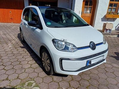Usata VW e-up! Style 61 kW (83 CV) 2021 Bianco Utilitaria