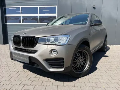 Gebraucht BMW X4 Sport Line 184 PS (135 kW) 2015 Rot SUV
