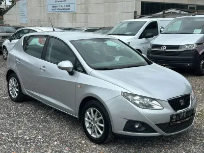 Gebraucht Seat Ibiza Style 86 PS (63 kW) 2011 Silber Limousine
