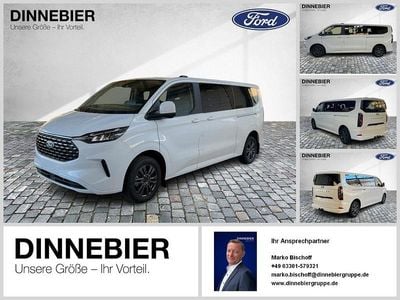 Gebraucht Ford Tourneo Titanium 136 PS (100 kW) 2025 Frostweiß Van / Kleinbus