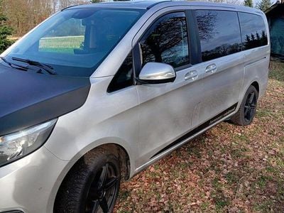Gebraucht Mercedes V220 Sport 163 PS (119 kW) 2014 Silber Van / Kleinbus