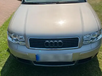 Gebraucht Audi A4 2001 Gold Limousine