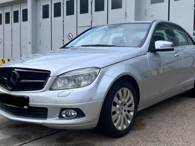 Gebraucht Mercedes 200 136 PS (100 kW) 2008 Silber Limousine
