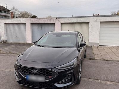 Gebraucht Ford Focus ST 280 PS (205 kW) 2024 Schwarz Limousine