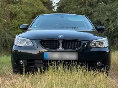 Second-hand BMW 525 192 CP (141 kW) 2003 Negru Berlinǎ