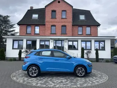 Occasion Hyundai Kona Select 100 kW (136 ch) 2022 Bleue SUV