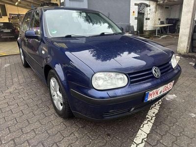 Blau Gebraucht 2002 VW Golf Pacific Limousine | 1.999 € (Fairer Preis)