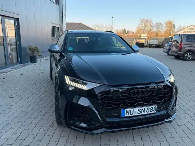 Używany Audi RS Q8 Sport 600 KM (441 kW) 2023 Czarny SUV
