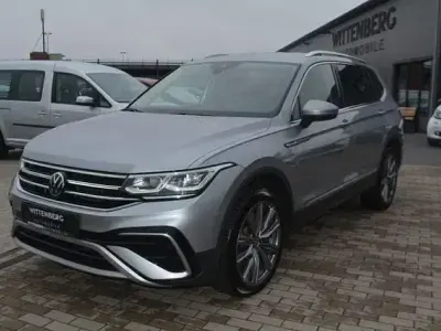 Gebraucht VW Tiguan Allspace Elegance 200 PS (147 kW) 2022 Silber SUV
