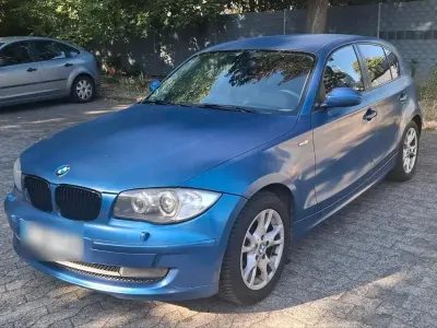 Gebraucht BMW 120 2009 Blau Kleinwagen