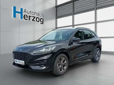 Gebraucht Ford Kuga ST-Line 150 PS (110 kW) 2024 Agate black metallic SUV