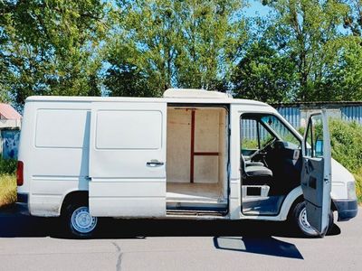 VW LT