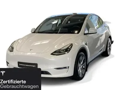 Gebraucht Tesla Model Y 273 kW (372 PS) 2023 Weiß SUV