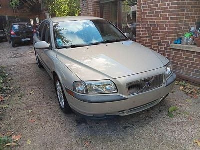 Volvo S80