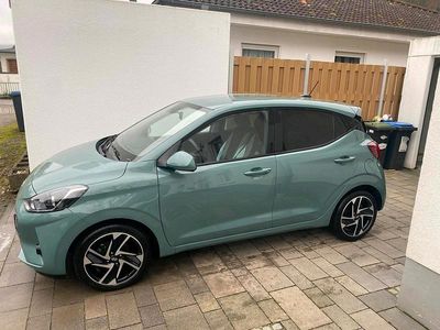 Gebraucht Hyundai i10 110 PS (80 kW) 2024 Grün Kleinwagen