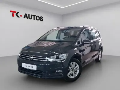 Gebraucht VW Touran Comfortline 150 PS (110 kW) 2022 Grau Van / Kleinbus