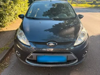Gebraucht Ford Fiesta 97 PS (71 kW) 2009 Schwarz Kleinwagen