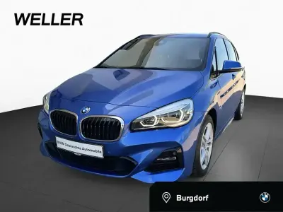 Gebraucht BMW 220 Active Tourer M Sport 192 PS (141 kW) 2019 Blau Van / Kleinbus
