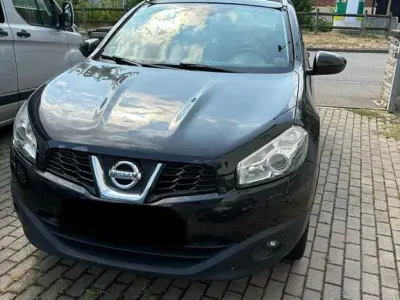 Gebraucht Nissan Qashqai +2 Tekna 150 PS (110 kW) 2010 Schwarz SUV